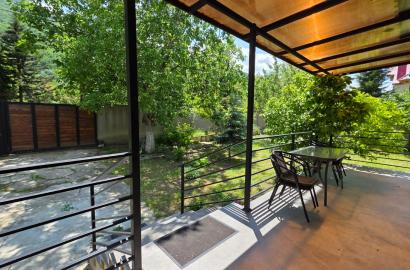 nearly repaired 5-room house for sale